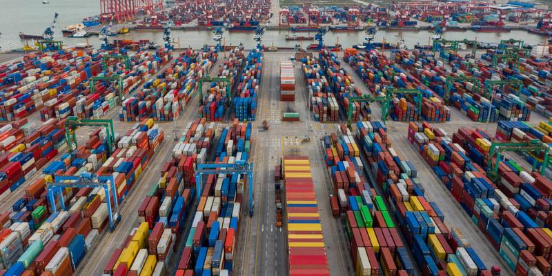Congestionamento nos portos da China pode prejudicar compras de Natal deste ano